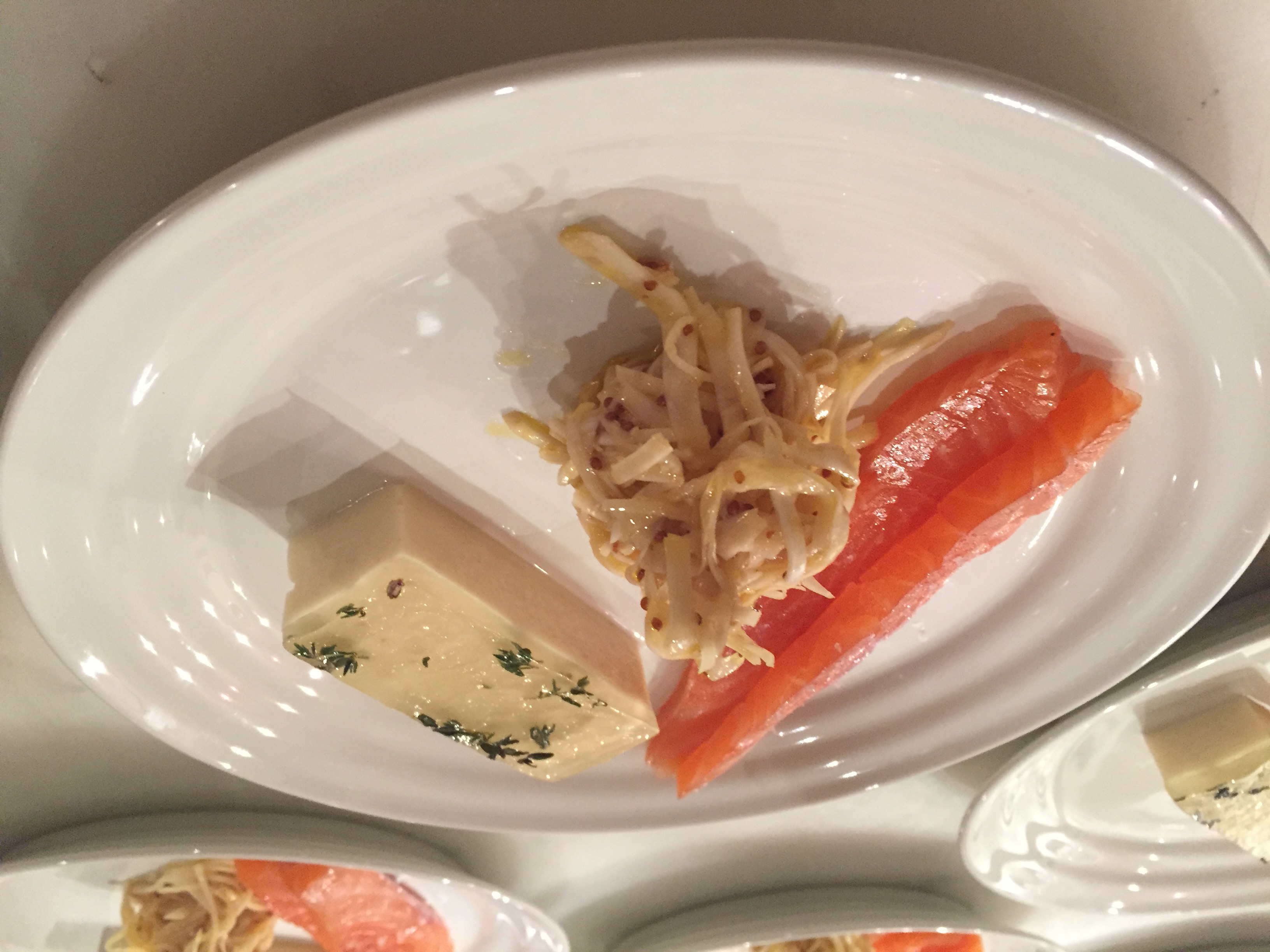 Cured salmon, artichoke mousse, thyme jelly, remoulade
